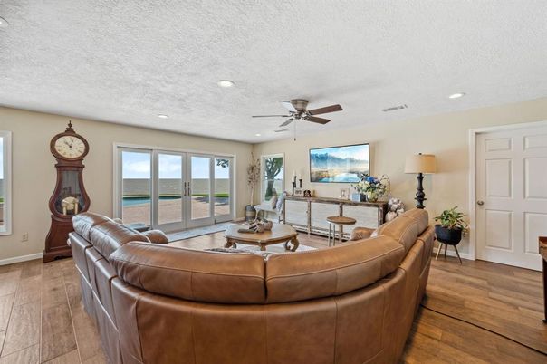 Interior, Living room, Recessed Lighting, Water, Wood Texture Flooring