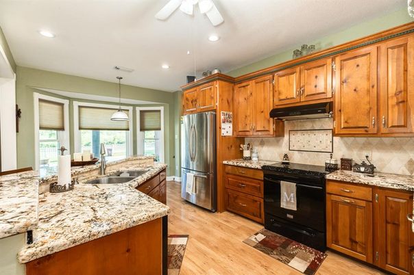 Interior, Kitchen, Pendant Lights, Recessed Lighting, Wood Texture Flooring