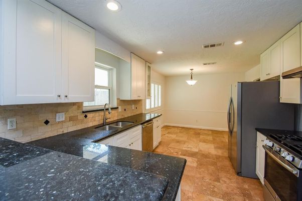 Interior, Kitchen, Pendant Lights, Recessed Lighting
