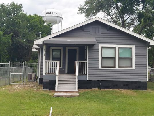 Exterior, Facade, American Craftsman
