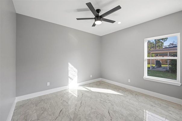 Empty room, Interior, Marble, Recessed Lighting