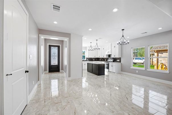 Interior, Kitchen, Marble, Pendant Lights, Recessed Lighting
