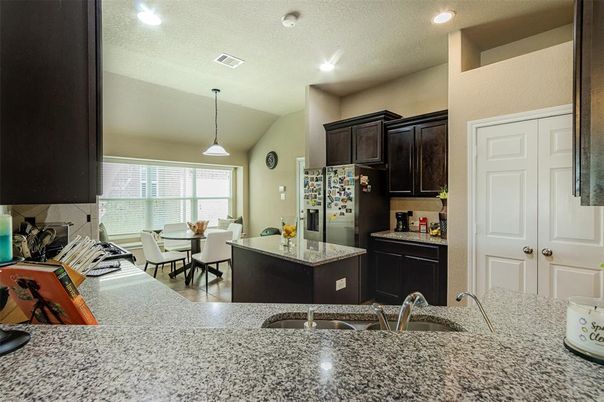 Dining room, Interior, Kitchen, Pendant Lights, Recessed Lighting