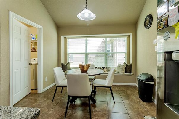 Dining room, Interior, Pendant Lights
