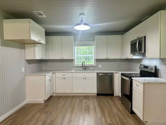 Interior, Kitchen, Pendant Lights, Wood Texture Flooring