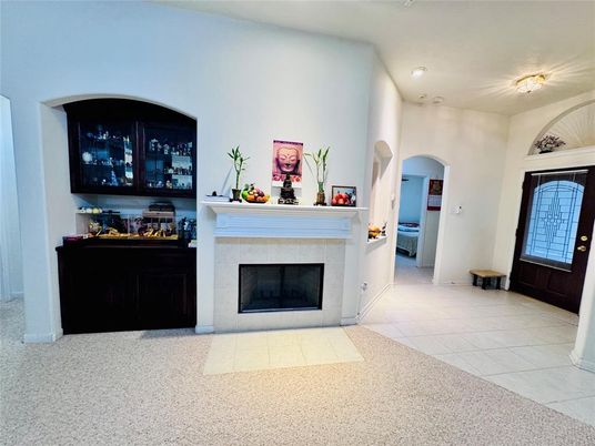 Fireplace, Interior, Recessed Lighting