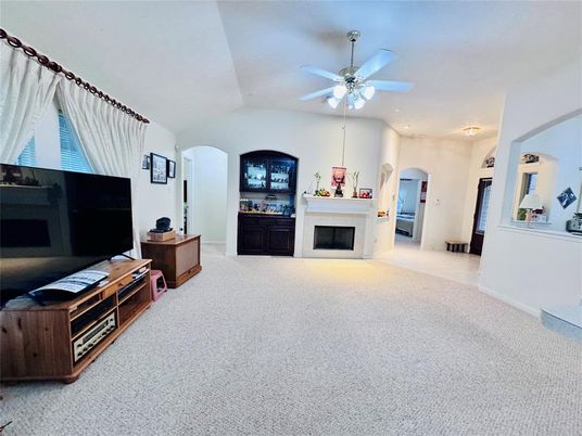 Fireplace, Interior, Recessed Lighting
