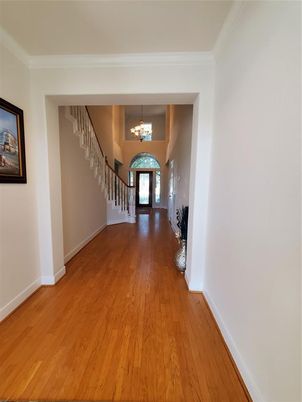 Chandelier, Interior, Wood Texture Flooring