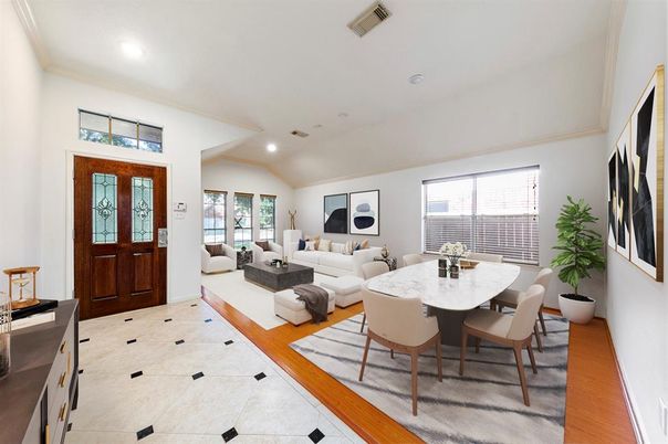 Dining room, Interior, Living room, Recessed Lighting