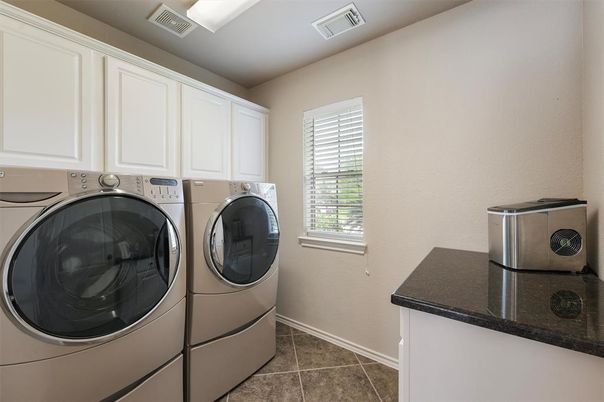 Interior, Washer