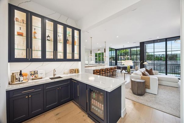 Dining room, Interior, Kitchen, Living room, Pendant Lights, Recessed Lighting, Wood Texture Flooring
