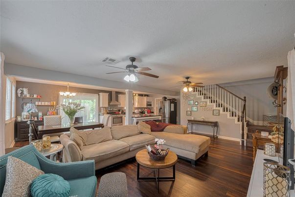 Chandelier, Dining room, Interior, Living room, Wood Texture Flooring