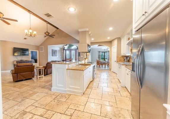 Chandelier, Dining room, Interior, Kitchen, Living room, Recessed Lighting, Stainless Steel Appliances