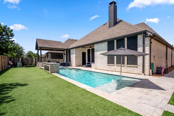 Backyard, Exterior, Pool