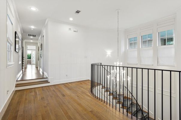 Interior, Pendant Lights, Recessed Lighting, Wood Texture Flooring
