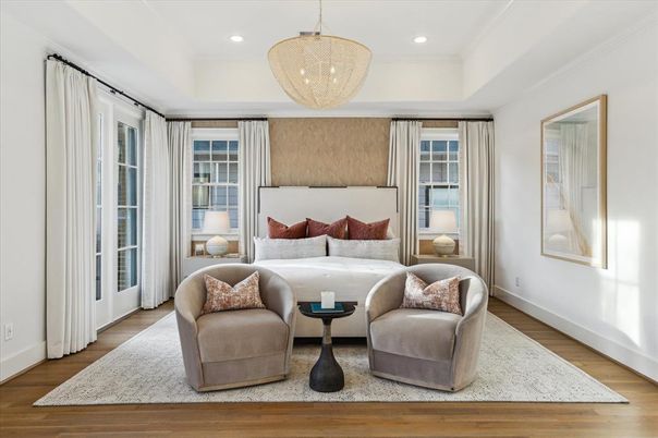 Bedroom, Chandelier, Interior, Pendant Lights, Recessed Lighting, Wood Texture Flooring