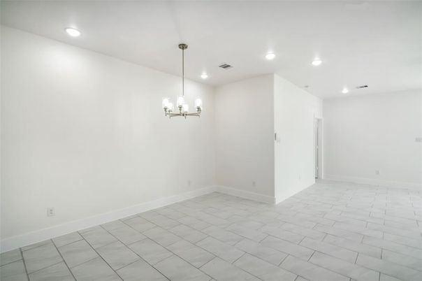 Chandelier, Empty room, Interior, Pendant Lights, Recessed Lighting
