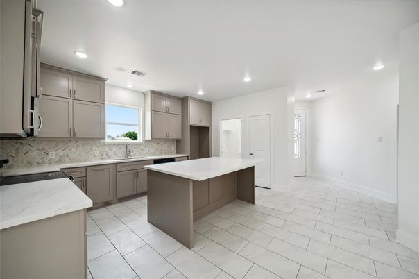 Interior, Kitchen, Recessed Lighting