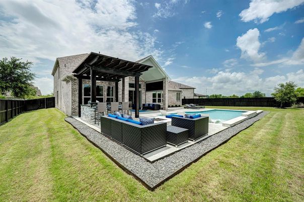 Backyard, Exterior, Pool
