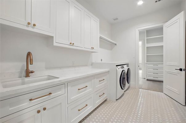 Interior, Recessed Lighting, Washer