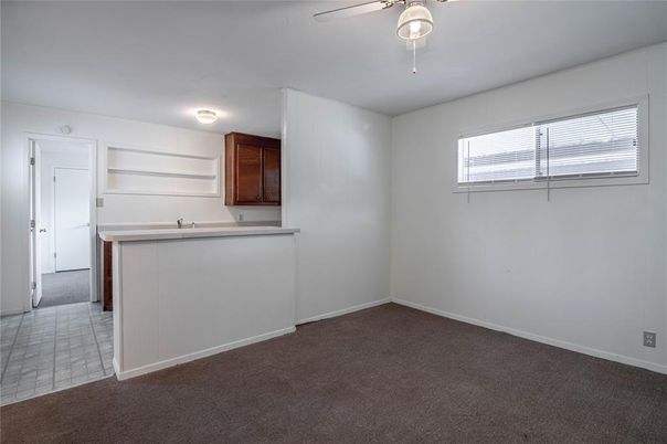 Empty room, Interior, Kitchen