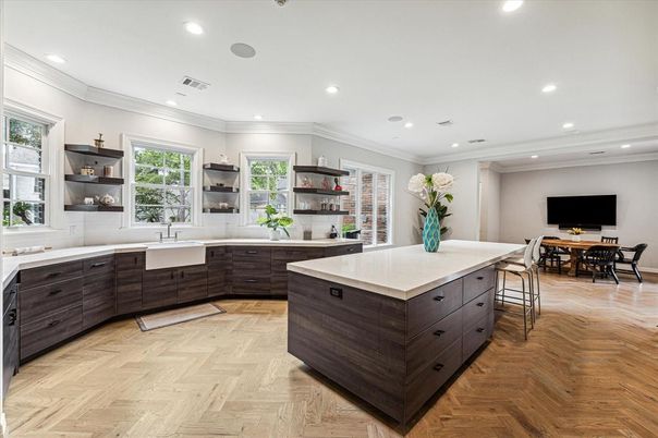 Dining room, Interior, Kitchen, Recessed Lighting, Wood Texture Flooring