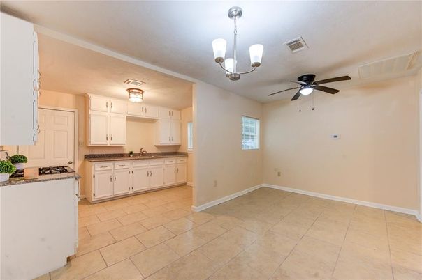 Empty room, Interior, Kitchen, Pendant Lights