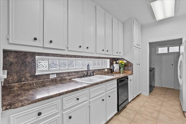 Interior, Kitchen, Washer