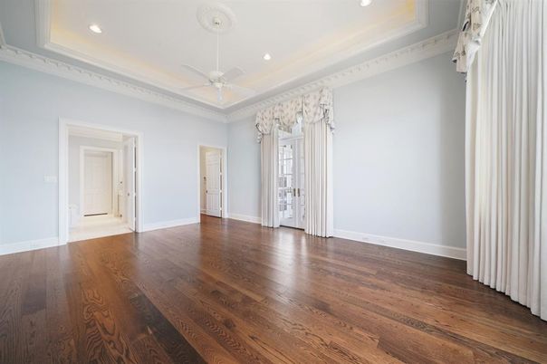 Empty room, Interior, Recessed Lighting, Wood Texture Flooring