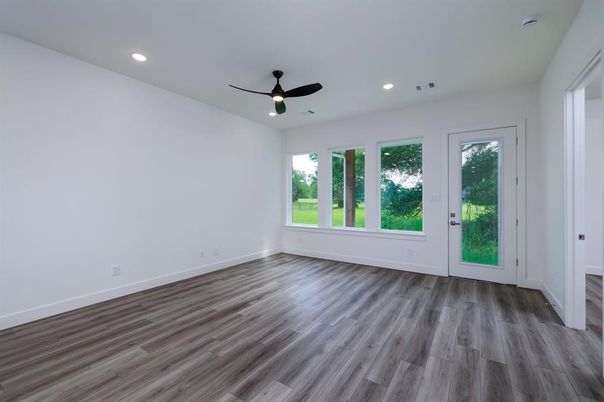 Empty room, Interior, Recessed Lighting, Wood Texture Flooring