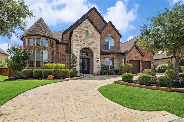 Exterior, Facade, Brick Facade, Tudor Revival