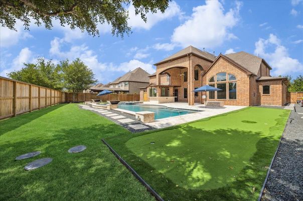 Backyard, Exterior, Pool