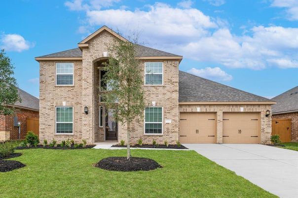 Attached, Exterior, Facade, Brick Facade, Brick Traditional