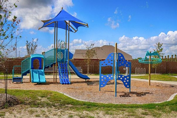 Backyard, Exterior, Playground