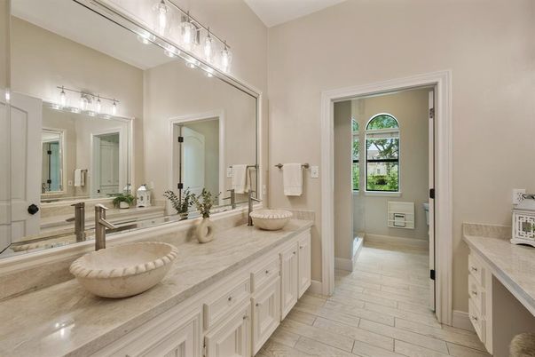 Bathroom, Dual Sink Vanities, Interior, Wood Texture Flooring