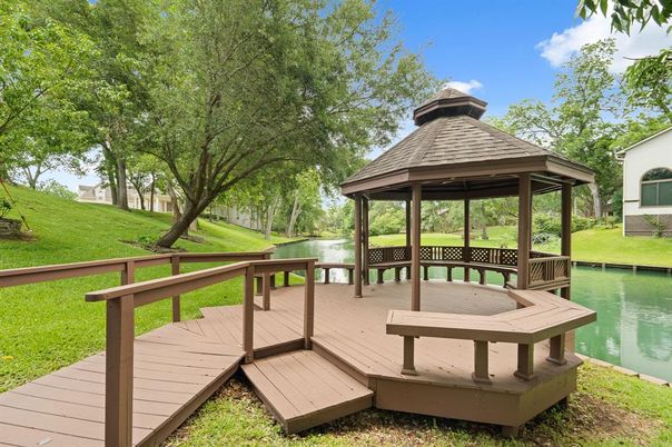 Backyard, Exterior, Water