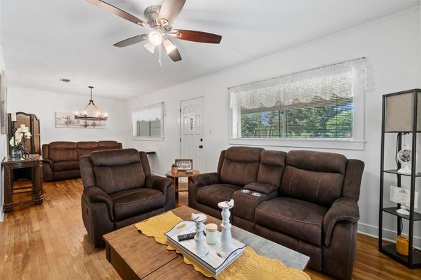 Chandelier, Dining room, Interior, Living room, Wood Texture Flooring
