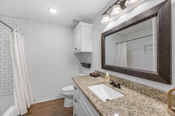 Bathroom, Interior, Recessed Lighting, Wood Texture Flooring