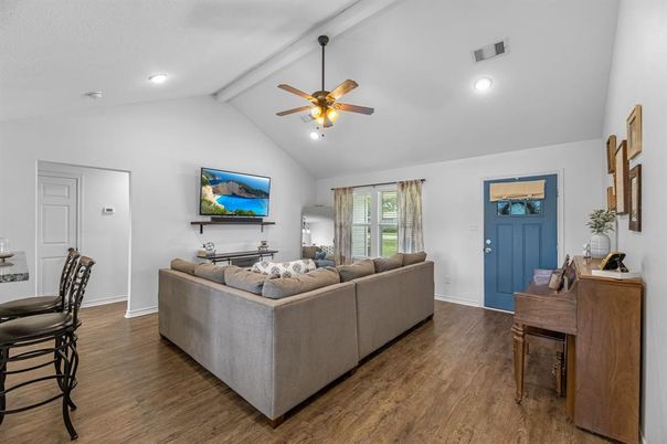 Interior, Living room, Piano, Recessed Lighting, Wood Texture Flooring