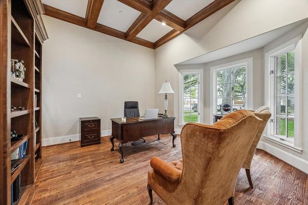 Home Office, Interior, Recessed Lighting, Wooden Beams, Wood Texture Flooring