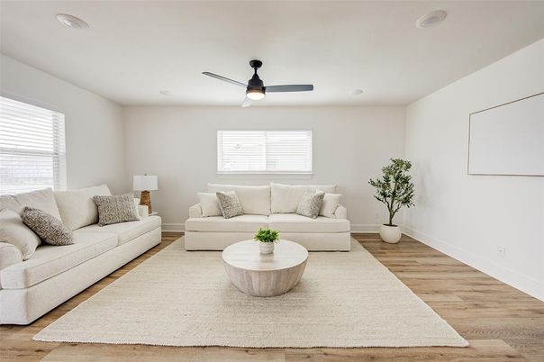 Interior, Living room, Recessed Lighting, Wood Texture Flooring