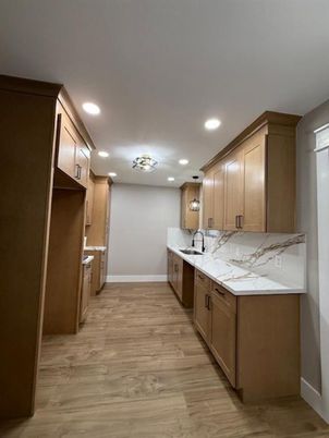 Interior, Kitchen, Recessed Lighting, Wood Texture Flooring