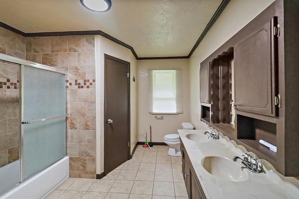 Bathroom, Dual Sink Vanities, Glass Shower, Interior