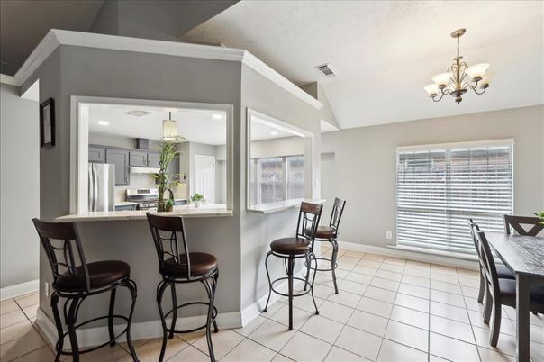 Chandelier, Dining room, Interior, Kitchen, Recessed Lighting, Stainless Steel Appliances