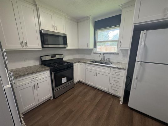 Interior, Kitchen, Wood Texture Flooring