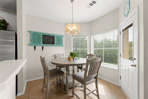 Dining room, Interior, Pendant Lights