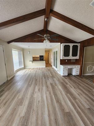 Empty room, Interior, Wooden Beams, Wood Texture Flooring