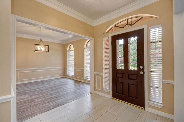 Interior, Pendant Lights, Wood Texture Flooring