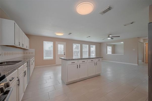 Interior, Kitchen, Recessed Lighting