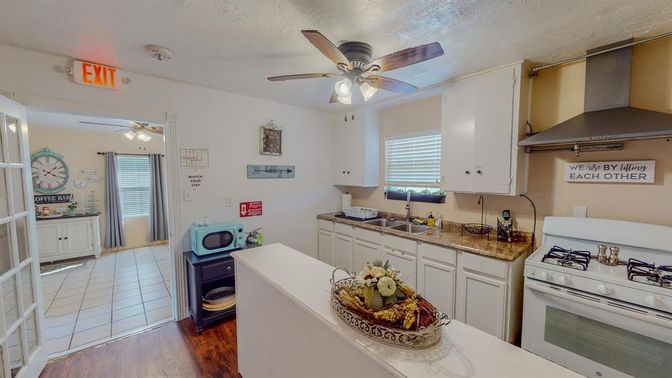 Interior, Kitchen, Wood Texture Flooring